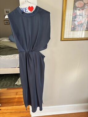 Zara Sleeveless Navy Midi Dress with Side Twist